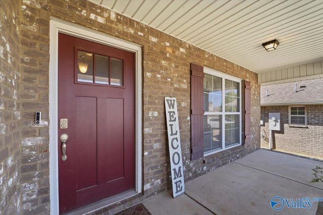 118 Gardengate Drive, Harvest, AL 35749