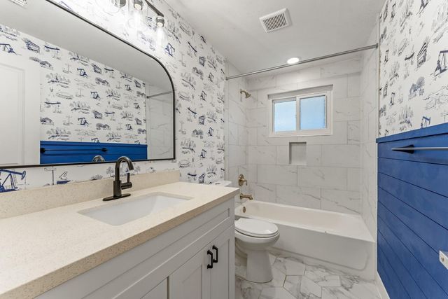 2515 Blue Willow Drive, Houston, TX 77042