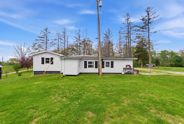 595 Ky-2002, Mckee, KY 40447
