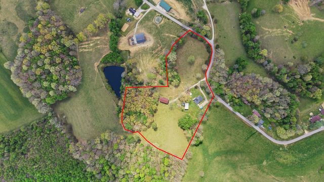 595 Ky-2002, Mckee, KY 40447