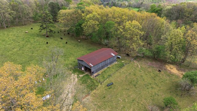 595 Ky-2002, Mckee, KY 40447