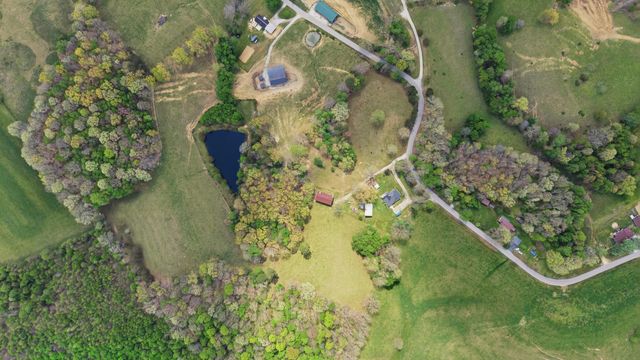 595 Ky-2002, Mckee, KY 40447