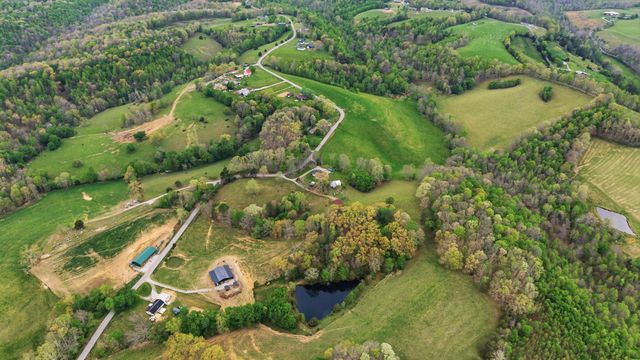 595 Ky-2002, Mckee, KY 40447