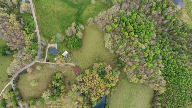 595 Ky-2002, Mckee, KY 40447