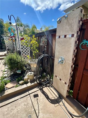 42550 Port Lane, Murrieta, CA 92562