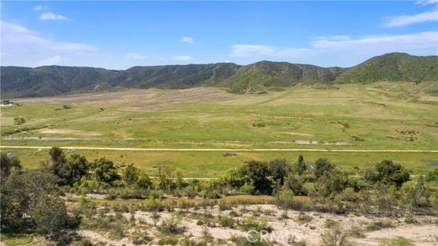 42550 Port Lane, Murrieta, CA 92562