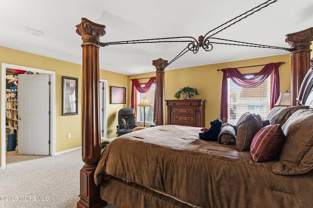 12 Madison Drive, Helmetta, NJ 08828