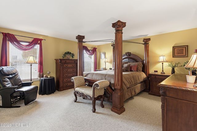 12 Madison Drive, Helmetta, NJ 08828