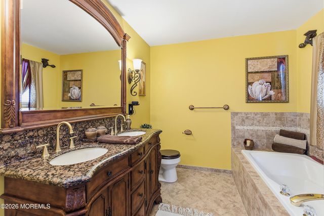 12 Madison Drive, Helmetta, NJ 08828