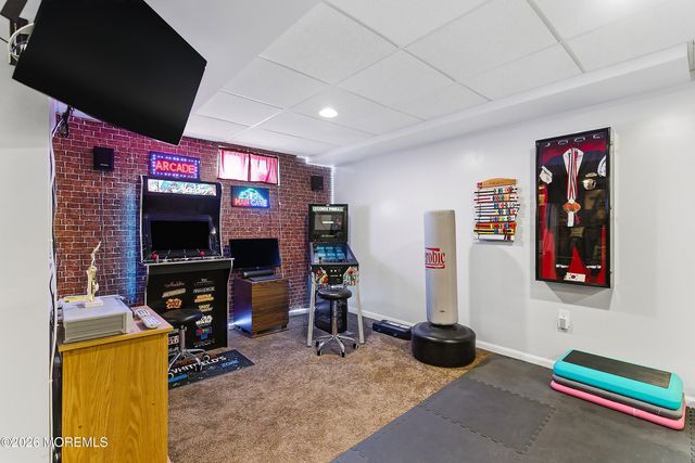 12 Madison Drive, Helmetta, NJ 08828