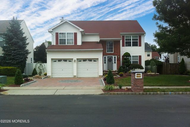 12 Madison Drive, Helmetta, NJ 08828