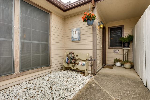 1106 Woburn Drive, Garland, TX 75043