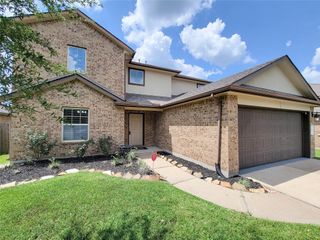 9726 Shimmering Lakes Drive, Rosharon, TX 77583