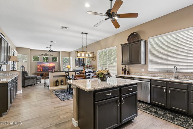 4342 W HACKAMORE Drive, Phoenix, AZ 85083