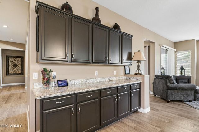 4342 W HACKAMORE Drive, Phoenix, AZ 85083