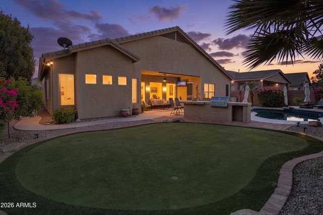 4342 W HACKAMORE Drive, Phoenix, AZ 85083