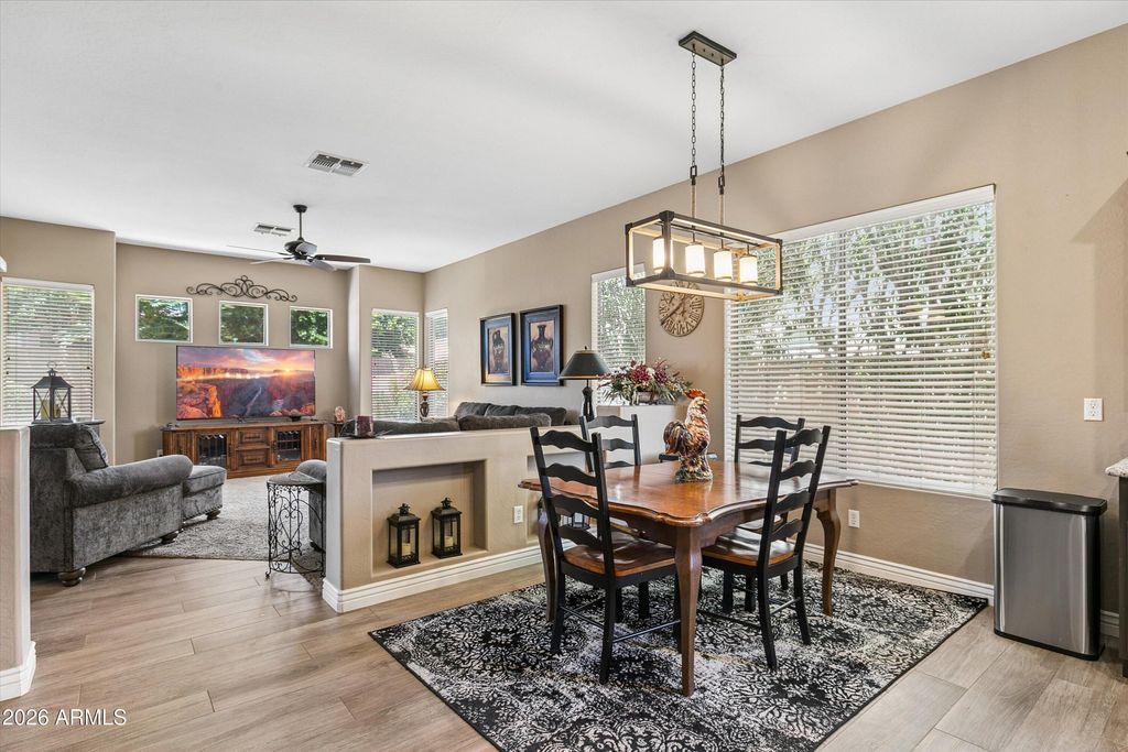 4342 W HACKAMORE Drive, Phoenix, AZ 85083 — photo 4