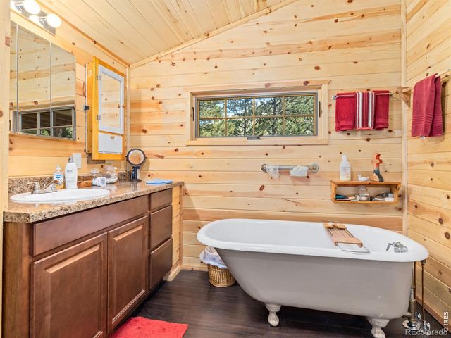 3154 Riverside Drive, Lyons, CO 80540