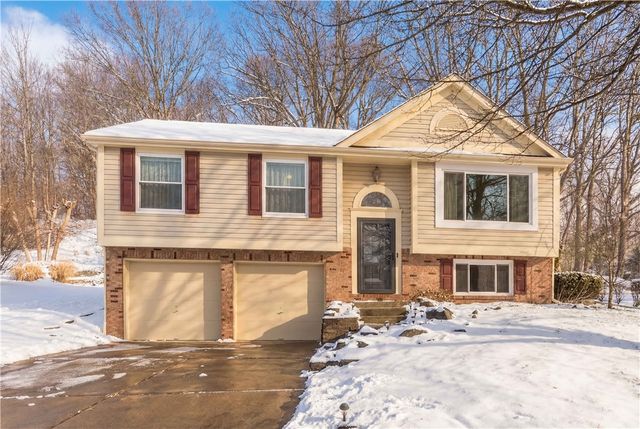 2003 Colony Dr, Hopewell Twp, PA 15001