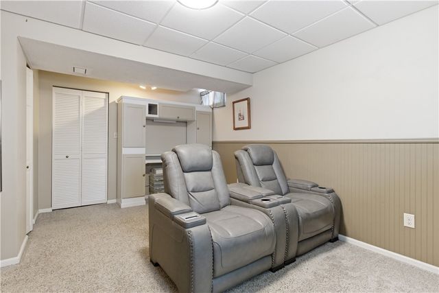 2003 Colony Dr, Hopewell Twp, PA 15001