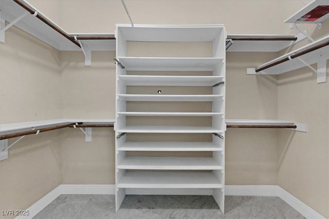 12243 Kings Eagle Street, Las Vegas, NV 89141