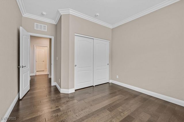 12243 Kings Eagle Street, Las Vegas, NV 89141