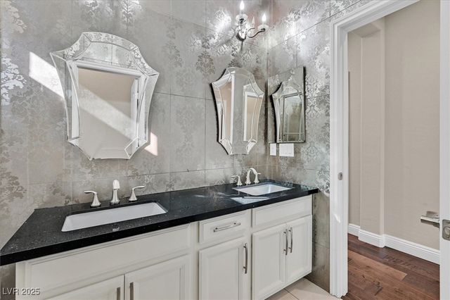 12243 Kings Eagle Street, Las Vegas, NV 89141