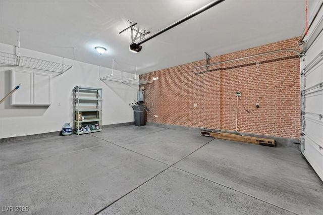 12243 Kings Eagle Street, Las Vegas, NV 89141