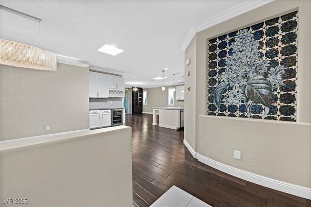 12243 Kings Eagle Street, Las Vegas, NV 89141