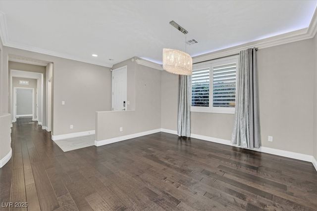 12243 Kings Eagle Street, Las Vegas, NV 89141