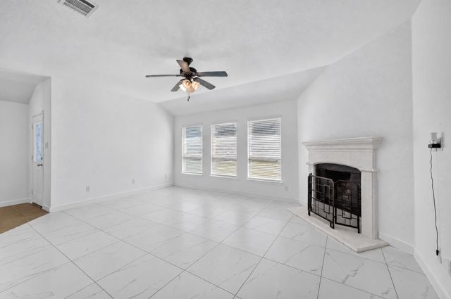 1048 Mercury Drive, Lavon, TX 75166