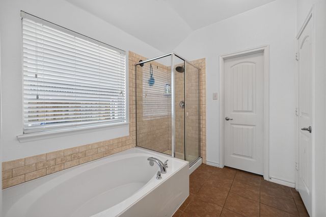 1048 Mercury Drive, Lavon, TX 75166