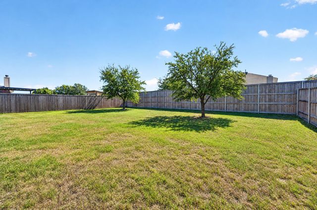 1048 Mercury Drive, Lavon, TX 75166