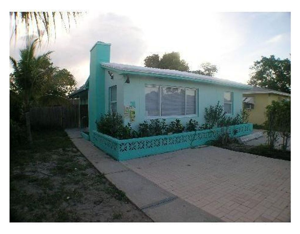 1015 S K Street 1 - Front Unit, Lake Worth Beach, FL 33460