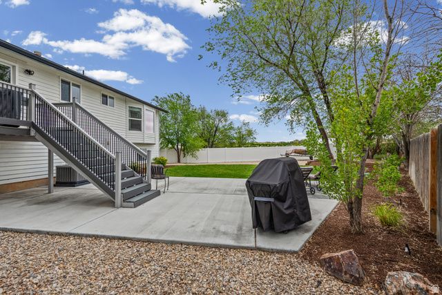 3585 W SILVERGLEN CIR, Taylorsville, UT 84129