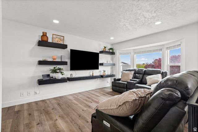 3585 W SILVERGLEN CIR, Taylorsville, UT 84129