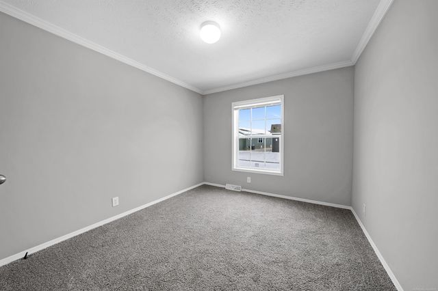 2775 Naples Court, Lapeer, MI 48446