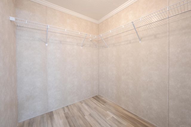 2775 Naples Court, Lapeer, MI 48446