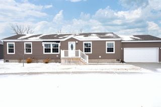 2775 Naples Court, Lapeer, MI 48446