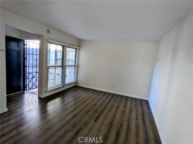 208 Granada 208B, Long Beach, CA 90803