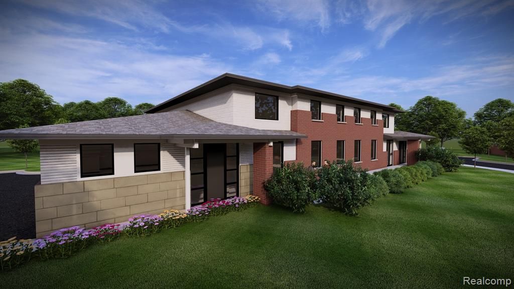 122 E Clarkston Road, Lake Orion, MI 48362