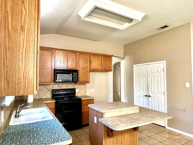 1211 Cedar Branch Drive, Wylie, TX 75098