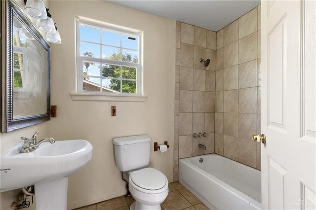 219 E Grimes Street, Harlingen, TX 78550