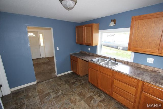 206 W School Street, Bonne Terre, MO 63628