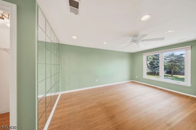 940 E Lincoln Ave, Piscataway Twp., NJ 08854