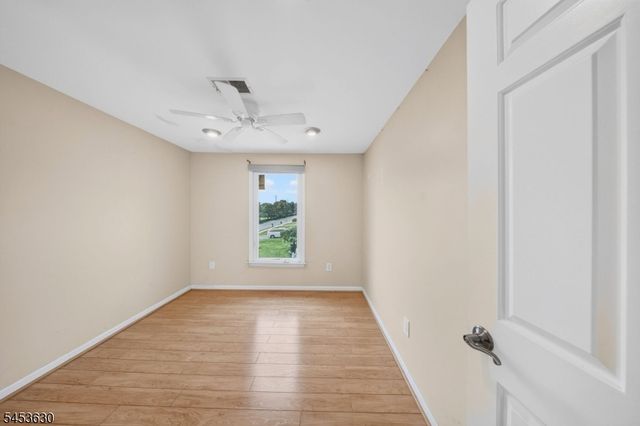 940 E Lincoln Ave, Piscataway Twp., NJ 08854