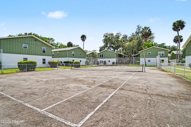 840 Center Ave Apt 88, Holly Hill, FL 32117