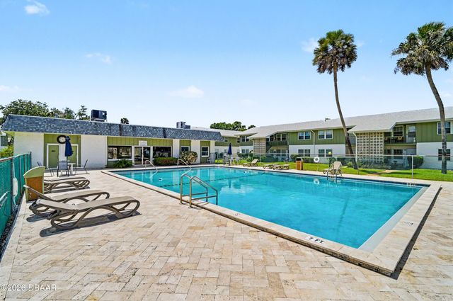 840 Center Ave Apt 88, Holly Hill, FL 32117