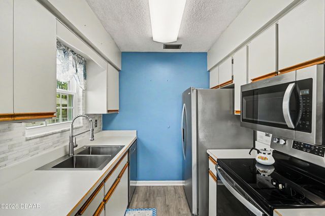 840 Center Ave Apt 88, Holly Hill, FL 32117