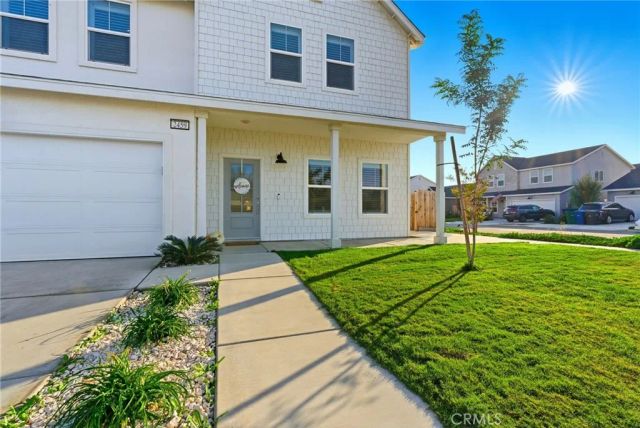 2459 W Hampton, Hanford, CA 93230